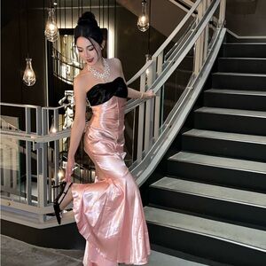 Meet your Posher, Elva